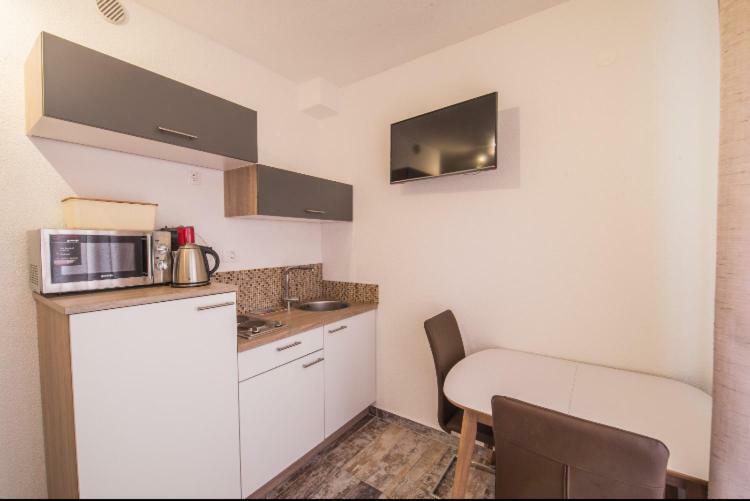 Noah Apartment Vodice Ngoại thất bức ảnh